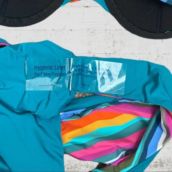 NWT Trina Turk Louvre Swimsuit Bikini Set Size 10 - Picture 13 of 14